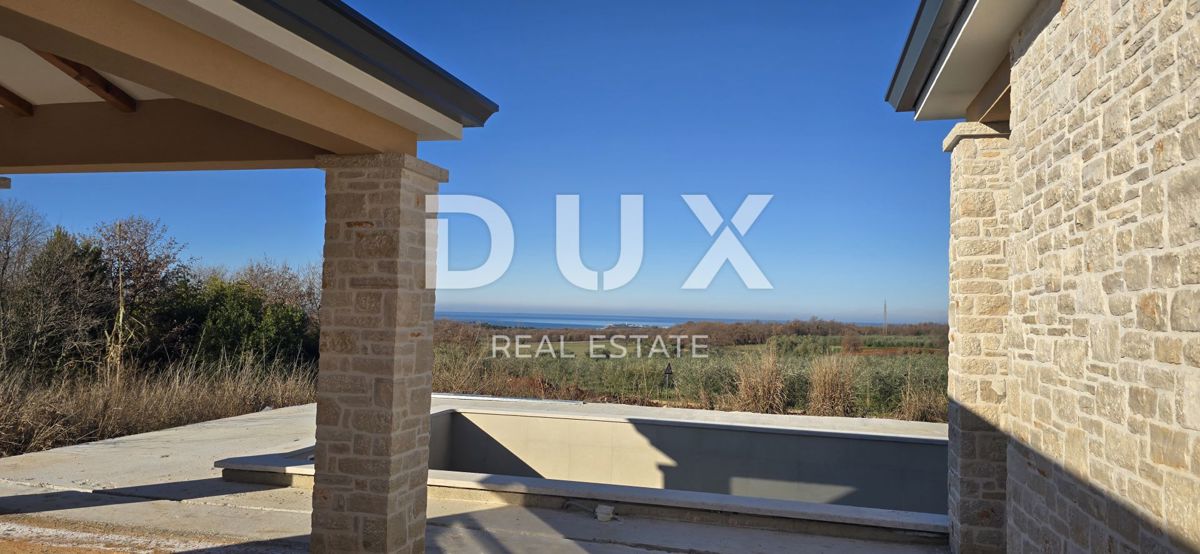 ISTRA, KAŠTELIR - Fascinantna kamnita vila s panoramskim pogledom na morje