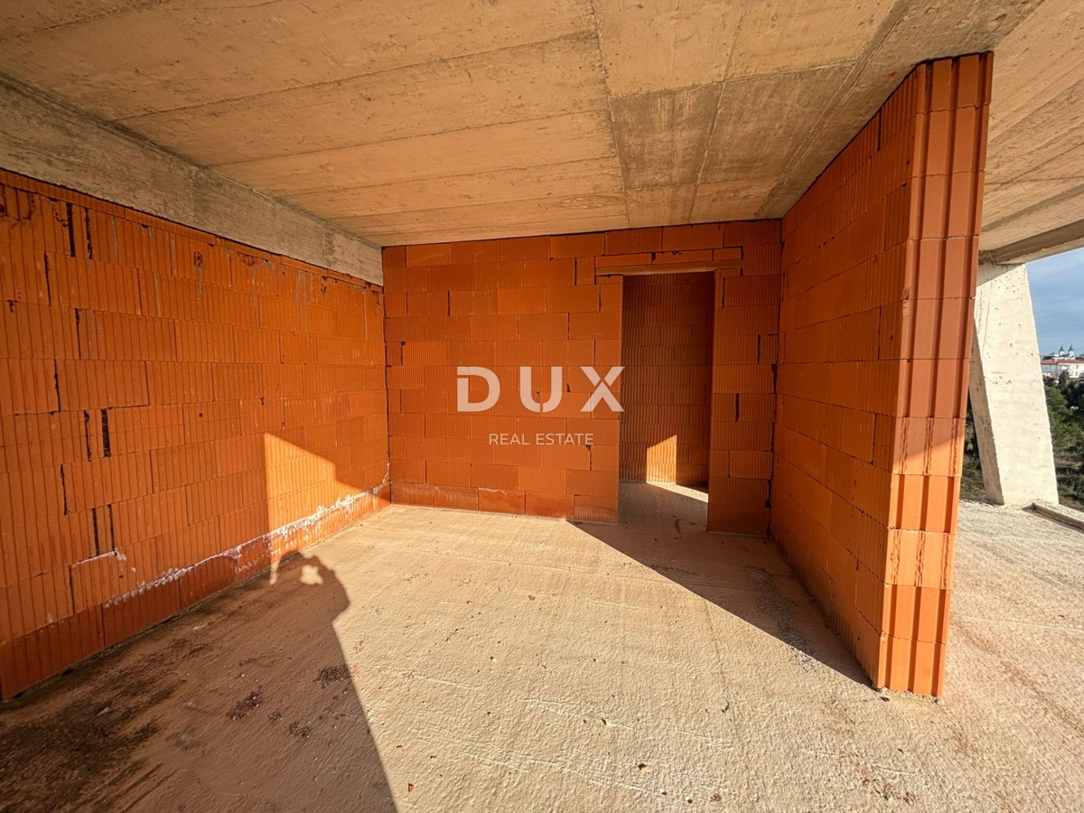 ISTRA, MEDULIN - Vaše sanje ob morju! Dvojček hiše s pogledom na morje iz vseh nadstropij, ROH BAU, EKSKLUZIVNO!