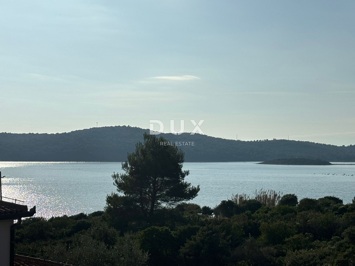 ISTRA, MEDULIN - Vaše sanje ob morju! Dvojček hiše s pogledom na morje iz vseh nadstropij, ROH BAU, EKSKLUZIVNO!