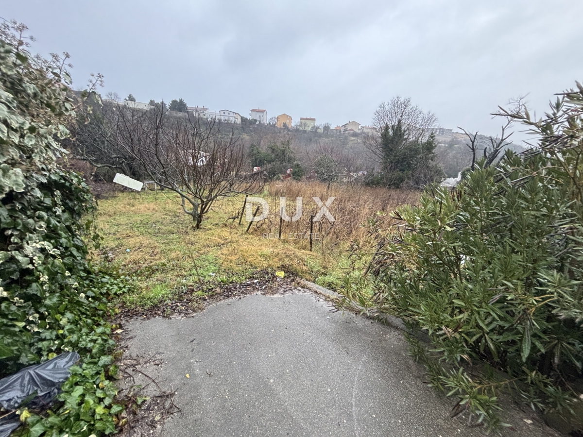 Zemljišče Novi Vinodolski, 834m2