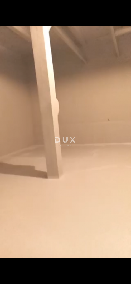 Poslovni prostor Centar, Rijeka, 174m2