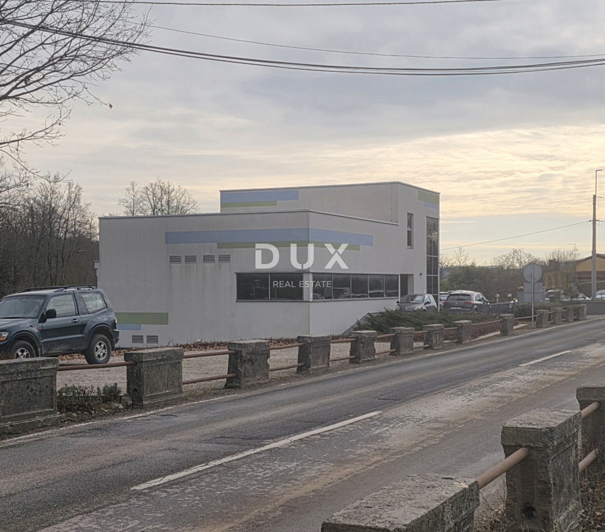 MATULJI, JURDANI, MUČIĆI - poslovna hala 600m2 + urejen vrt in parkirišče 1100m2