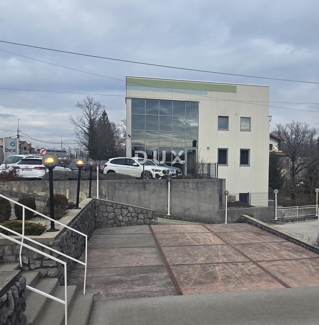 MATULJI, JURDANI, MUČIĆI - poslovna hala 600m2 + urejen vrt in parkirišče 1100m2