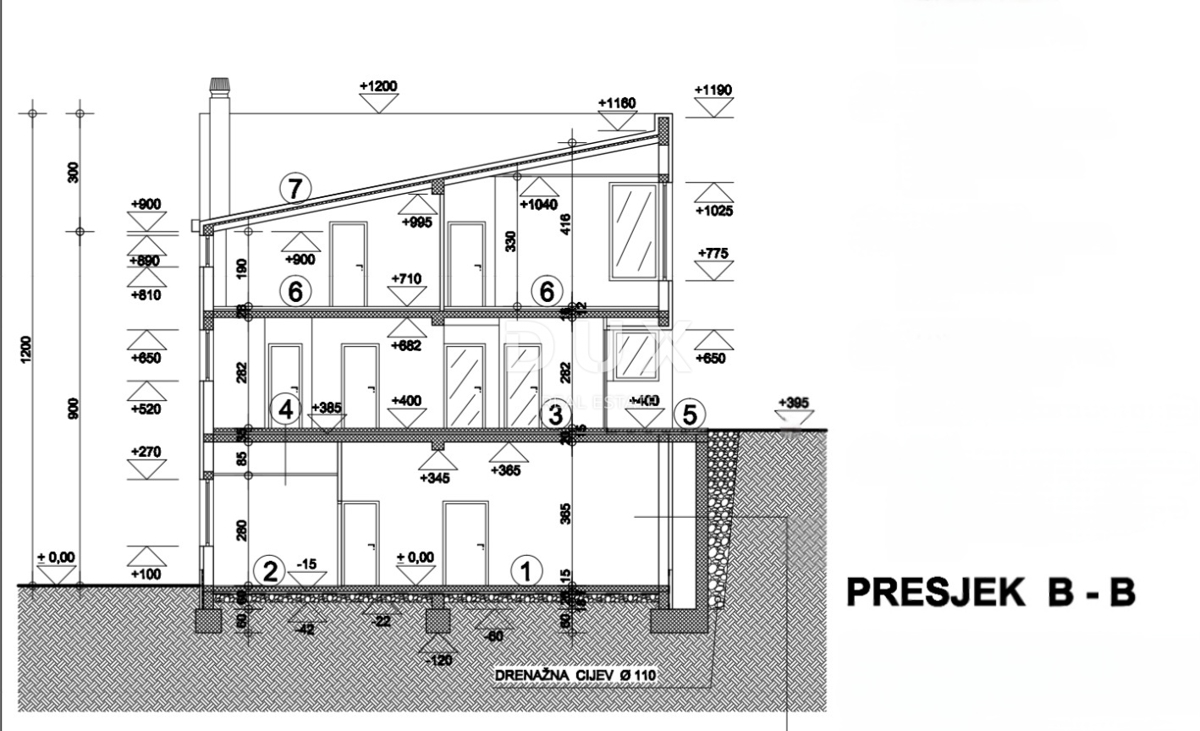 MATULJI, JURDANI, MUČIĆI - poslovna hala 600m2 + urejen vrt in parkirišče 1100m2