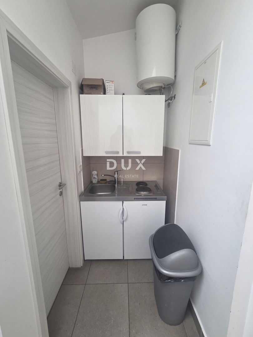 MATULJI, JURDANI, MUČIĆI - poslovna hala 600m2 + urejen vrt in parkirišče 1100m2