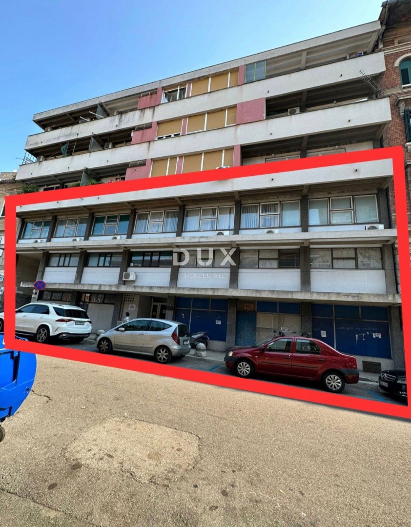 RIJEKA, CENTER - poslovna stavba 1200m2 v središču mesta