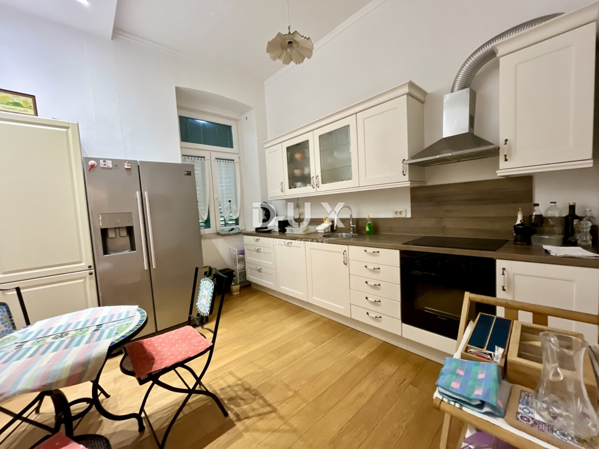 Stanovanje Opatija - Centar, Opatija, 107m2