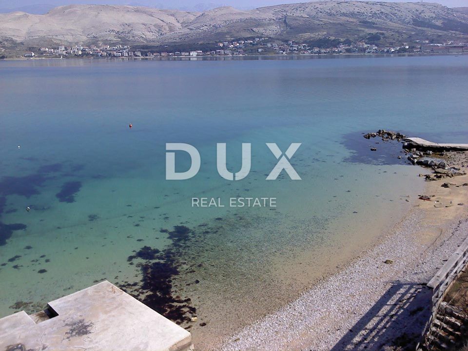 OTOK PAG, PAG - Prostoren hotel in 1271 m2 zemljišča, 1. vrsta do morja