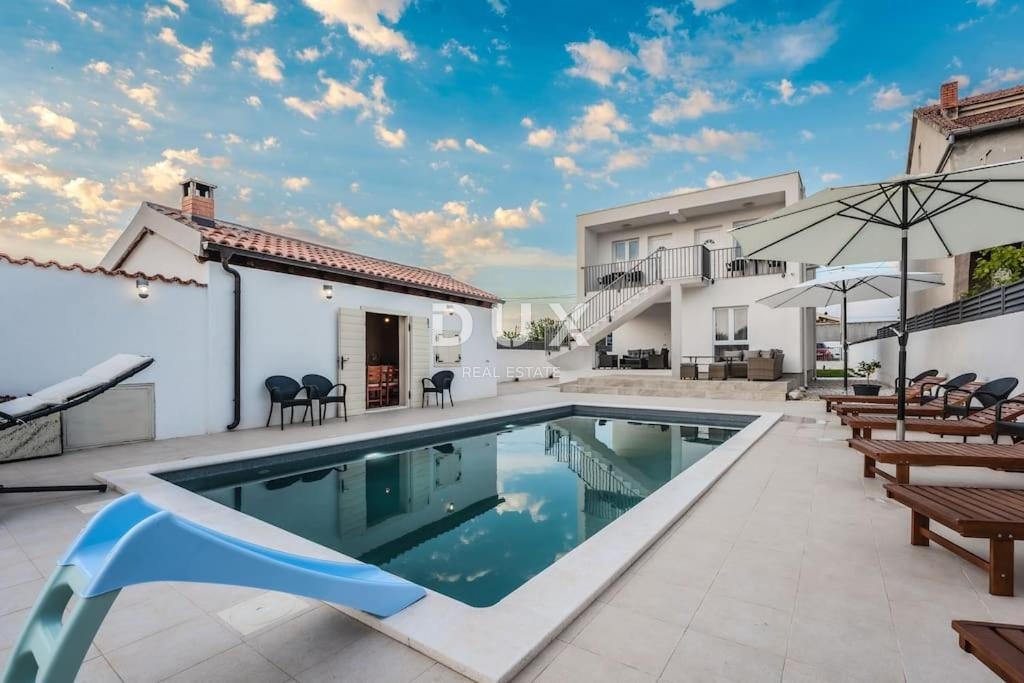 Hiša Sukošan, 112m2