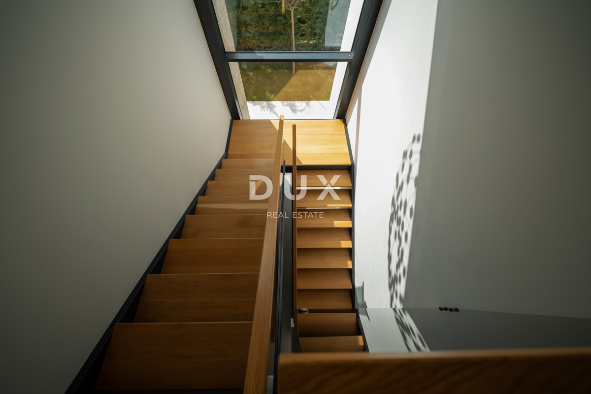 ISTRA, POREČ - Ekskluzivna vila z bazenom in pogledom na morje