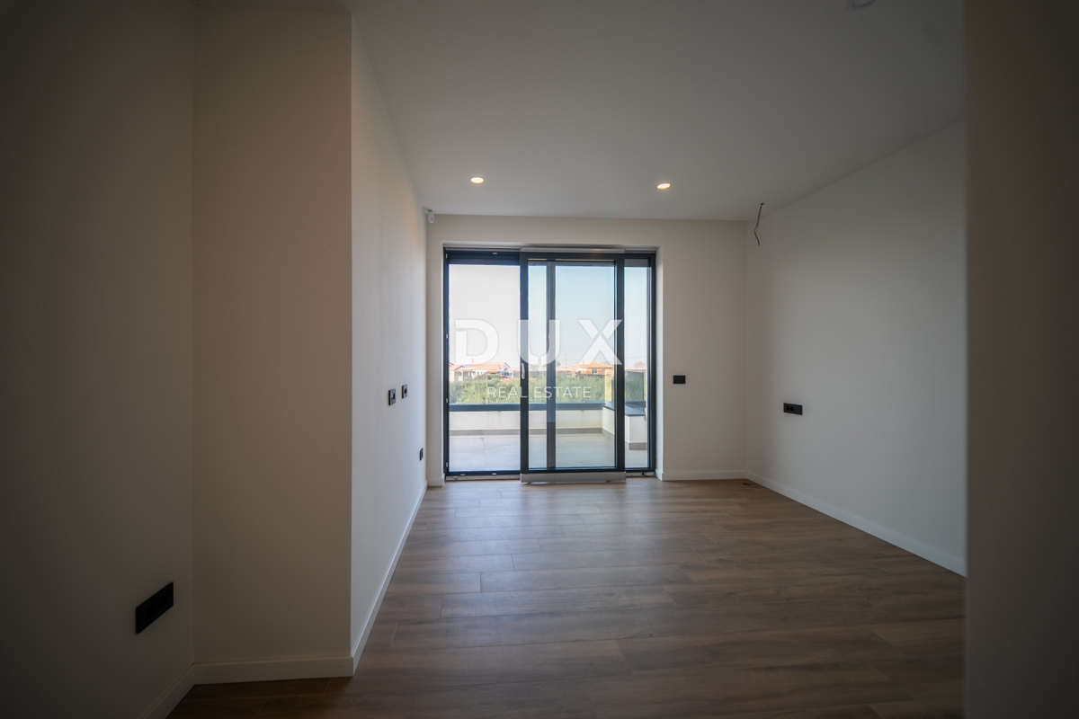 ISTRA, POREČ - Ekskluzivna vila z bazenom in pogledom na morje