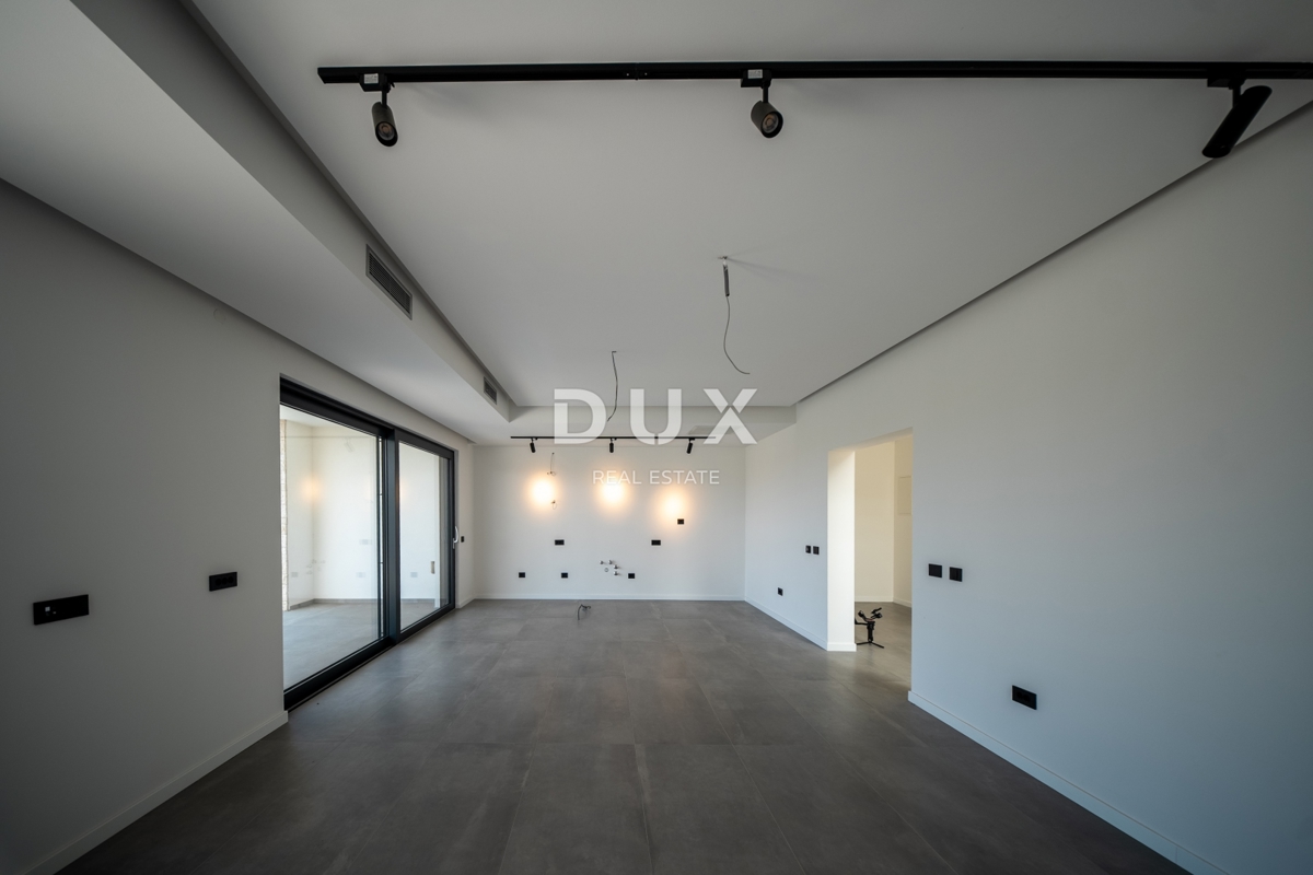 ISTRA, POREČ - Ekskluzivna vila z bazenom in pogledom na morje