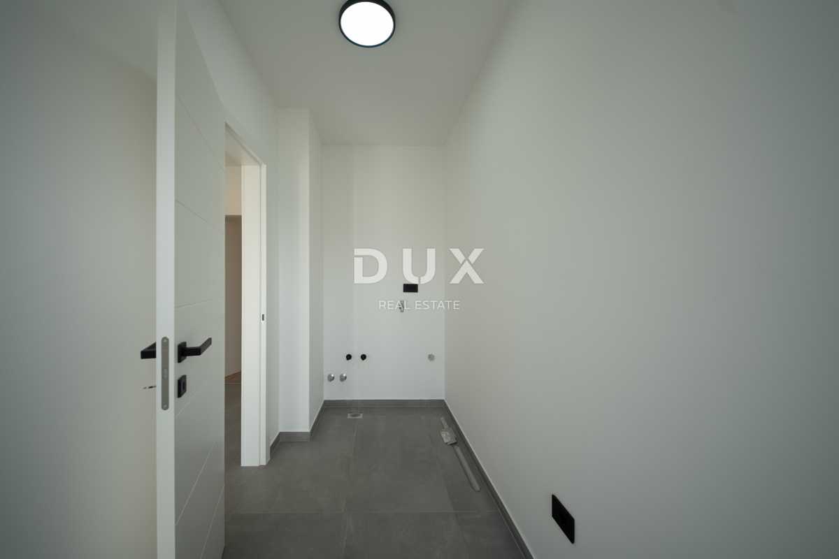 ISTRA, POREČ - Ekskluzivna vila z bazenom in pogledom na morje