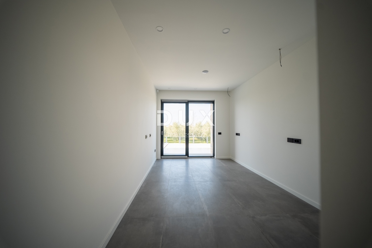 ISTRA, POREČ - Ekskluzivna vila z bazenom in pogledom na morje