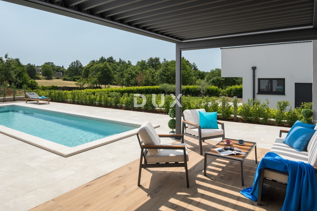 ISTRA, SVETI PETAR V GOZDU - Kvalitetna montažna hiša z bazenom