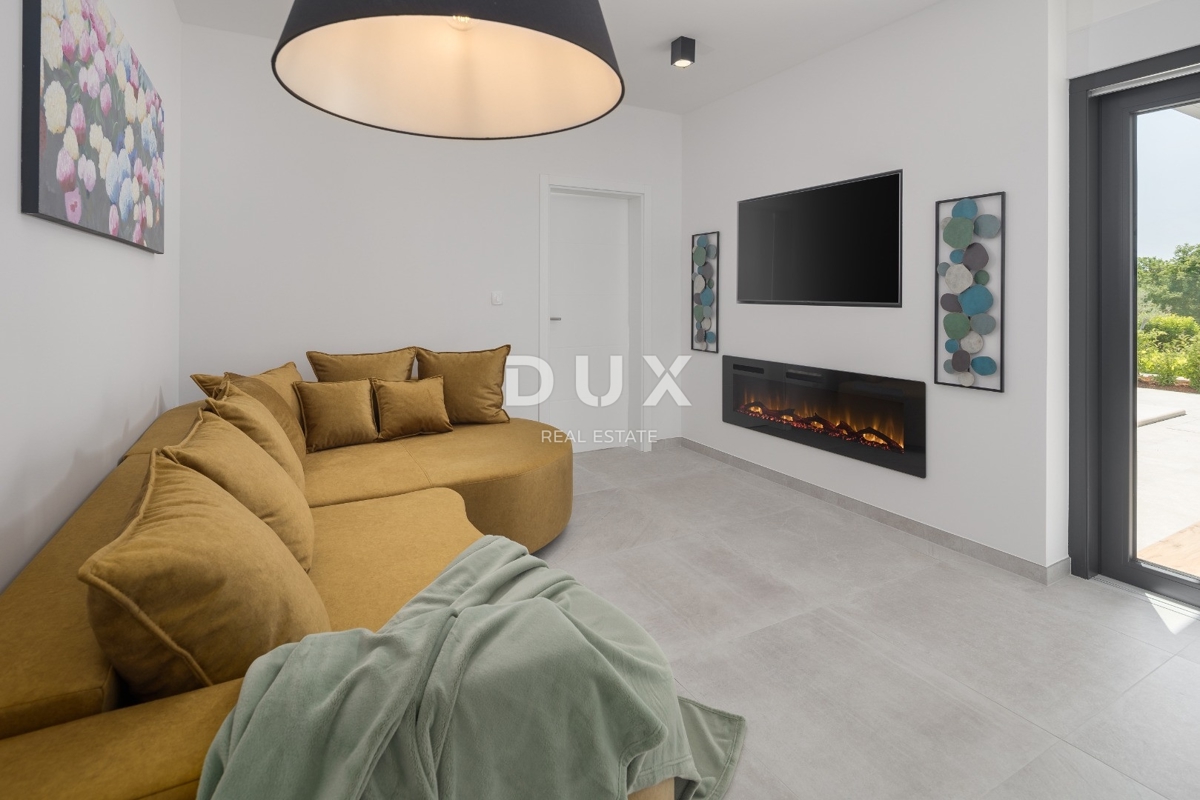 ISTRA, SVETI PETAR V GOZDU - Kvalitetna montažna hiša z bazenom