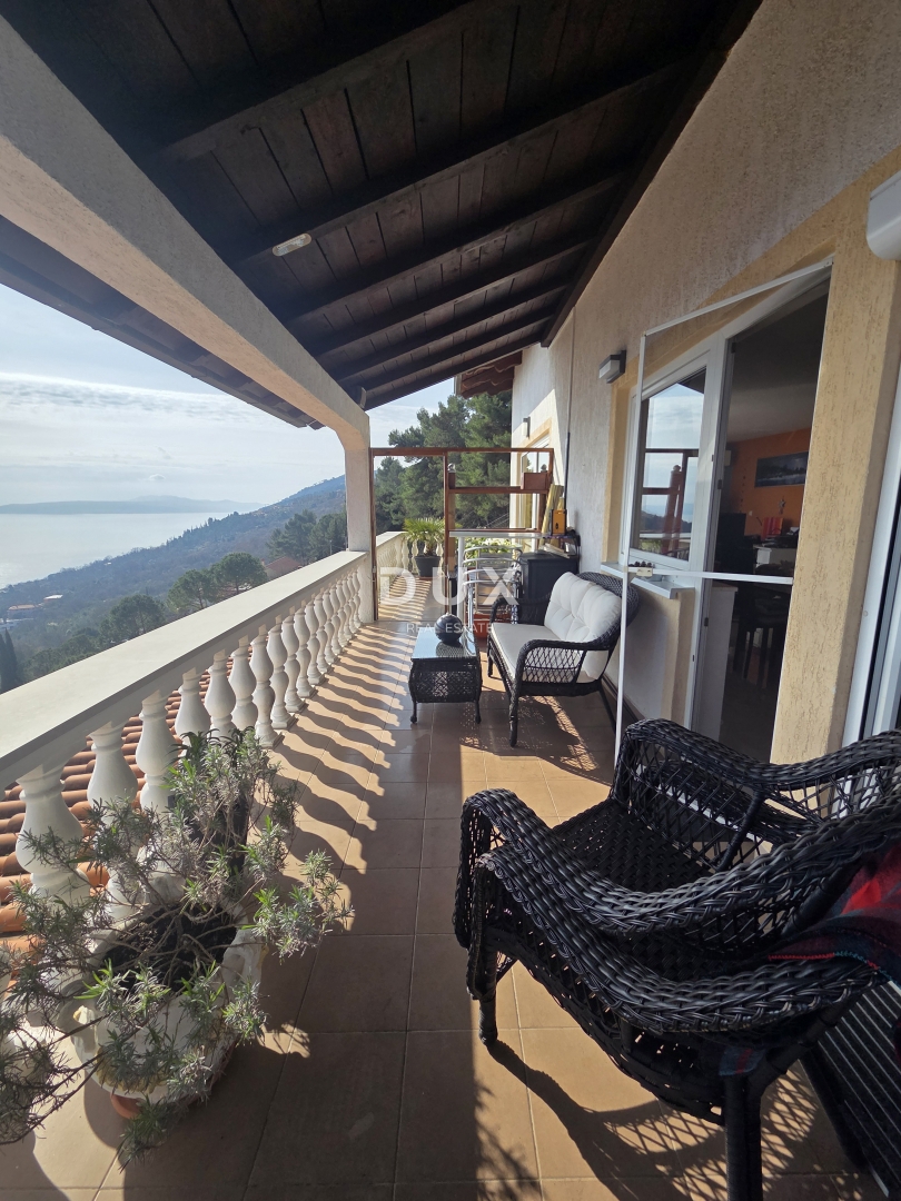 Stanovanje Lovran, 87m2