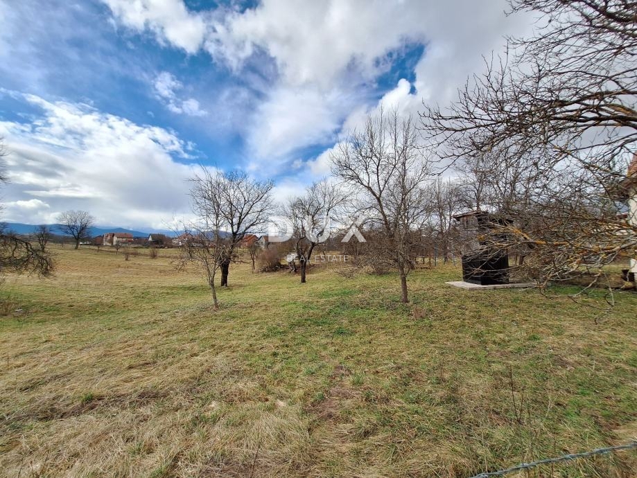 Hiša Podum, Otočac, 240m2