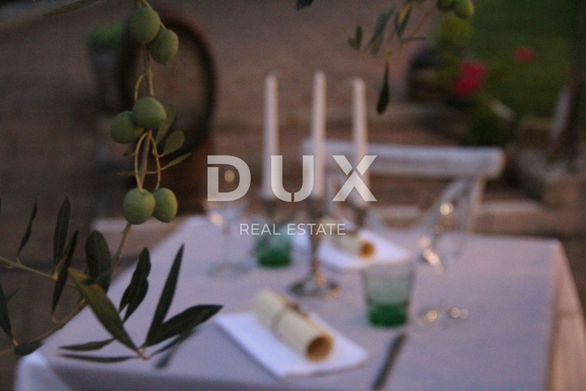 ISTRA, NOVIGRAD - Privlačna restavracija in penzion z uveljavljenim poslovanjem