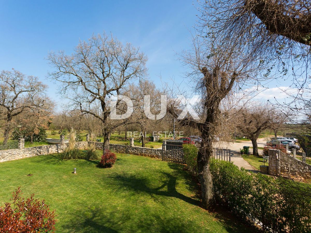 ISTRA, NOVIGRAD - Privlačna restavracija in penzion z uveljavljenim poslovanjem