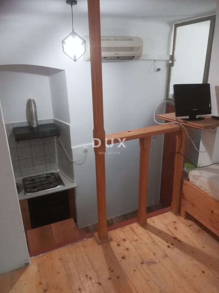 RIJEKA, ŠKOLJIĆ - stanovanje 71 m2 v pritličju z 2 ločenima vhodoma! NUJNA PRODAJA! PRILOŽNOST!