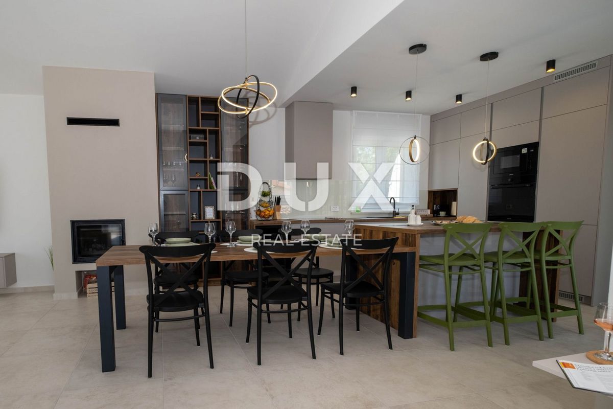 OTOK KRK, okolica mesta Krk - Luksuzna vila v novogradnji na mirni lokaciji