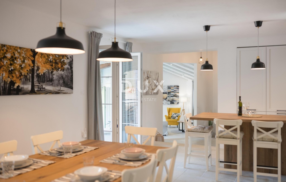 ISTRA, VIŽINADA - Mediteranska hiša z bazenom