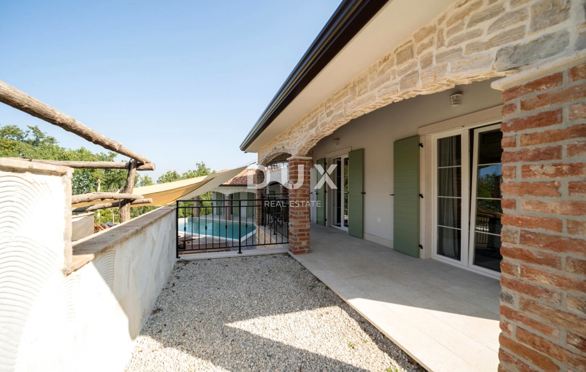 ISTRA, VIŽINADA - Mediteranska hiša z bazenom