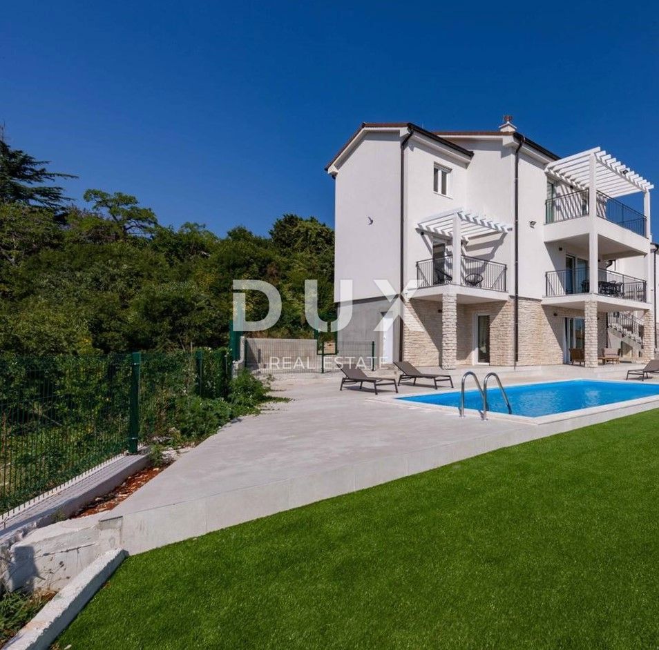 ISTRA, RABAC - Vila s panoramskim pogledom na morje