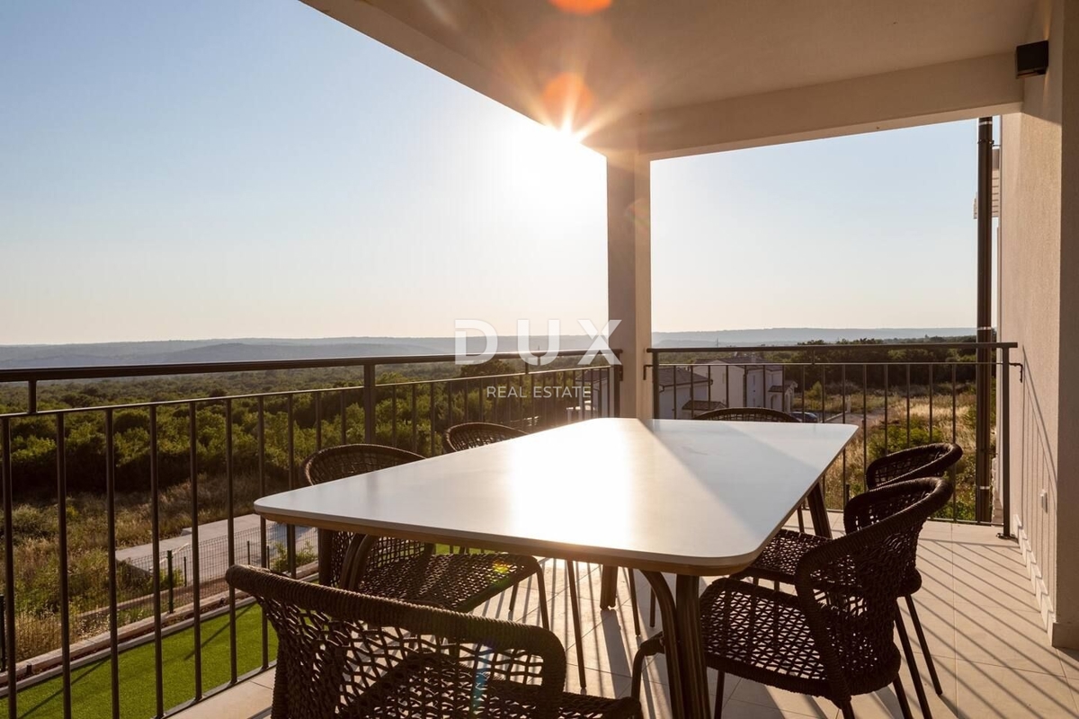 ISTRA, RABAC - Vila s panoramskim pogledom na morje