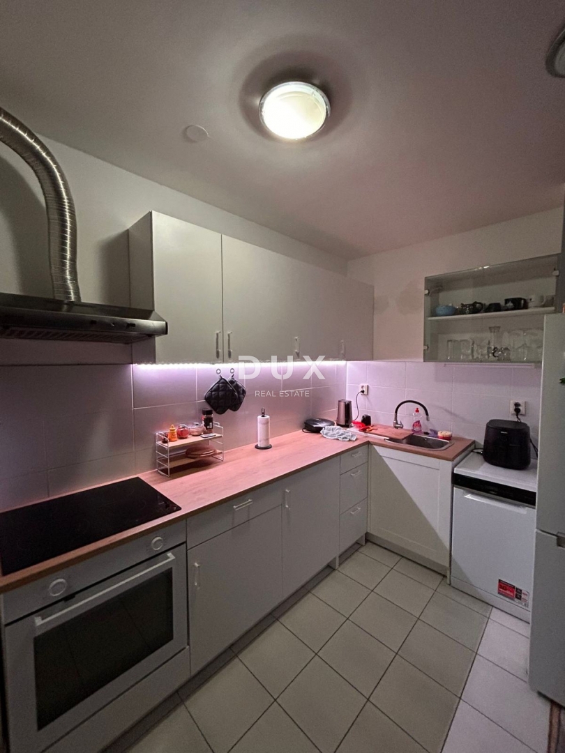 ZAGREB, OTOK – Opremljeno stanovanje z garažo in teraso