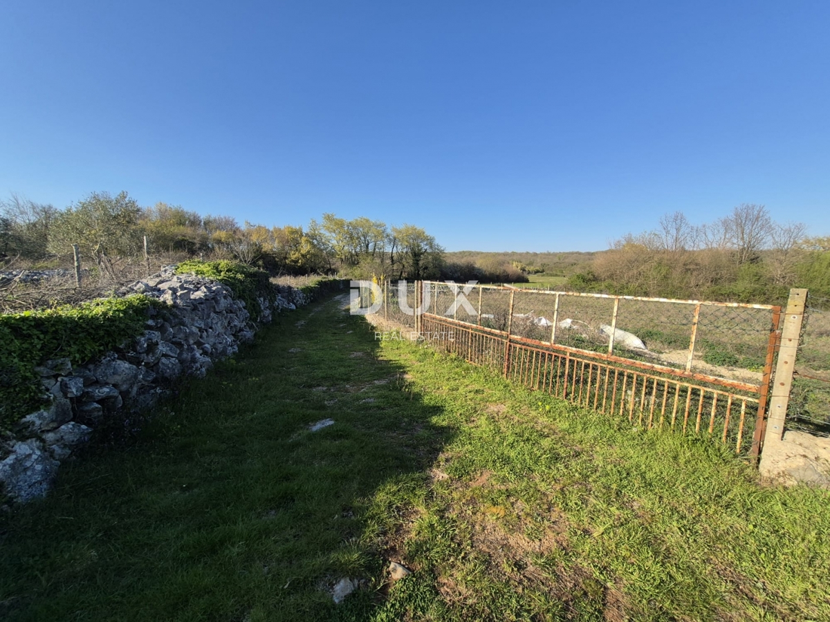 Zemljišče Vrh, Krk, 1.920m2