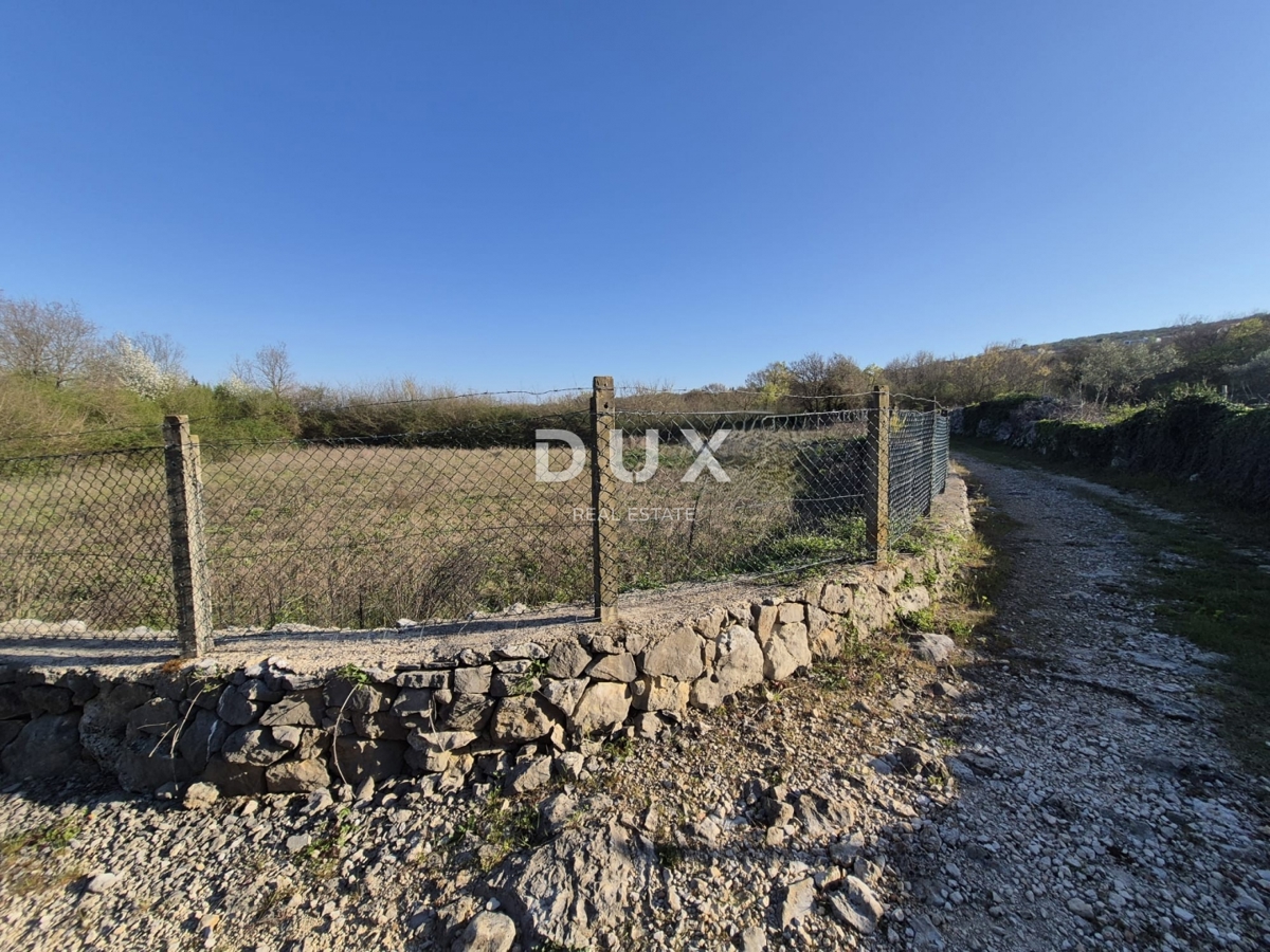 Zemljišče Vrh, Krk, 1.920m2