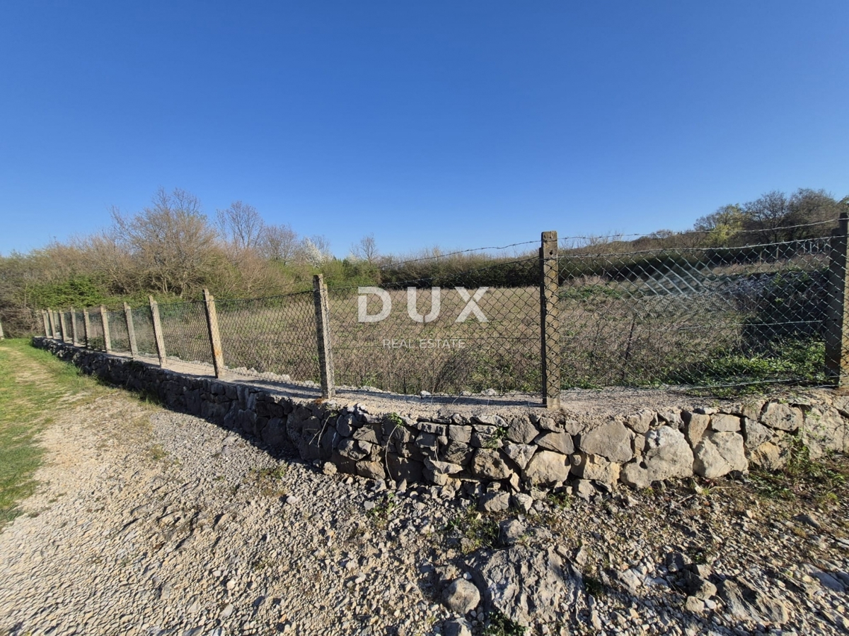 Zemljišče Vrh, Krk, 1.920m2