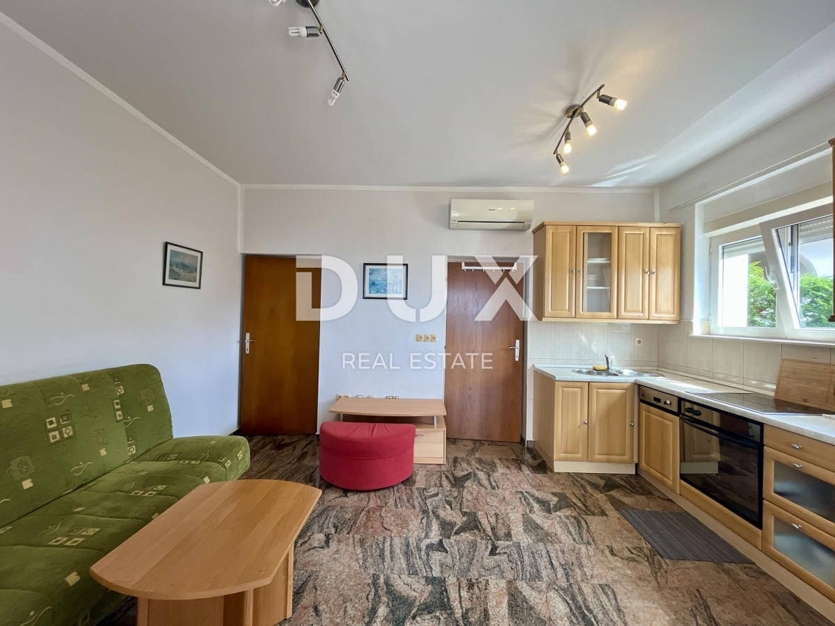 OPATIJA, MATULJI - Hiša z več stanovanjskimi enotami in pogledom na morje - odlična investicijska priložnost!