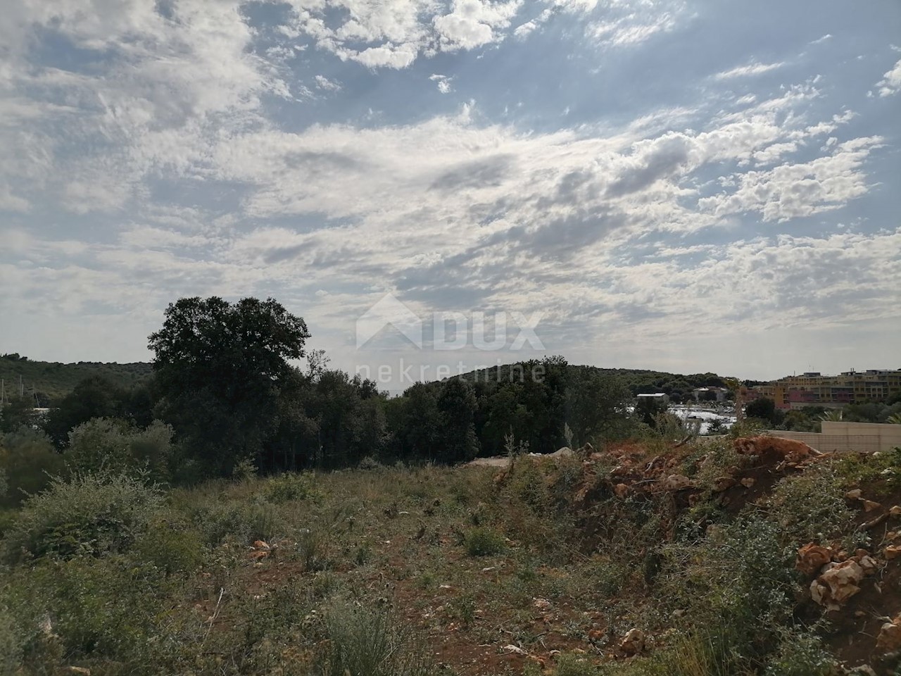 Banjole, Medulin, 2.020m2
