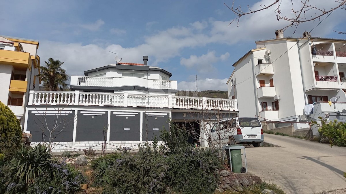 Crikvenica - Hiša z bazenom in prekrasnim pogledom na morje