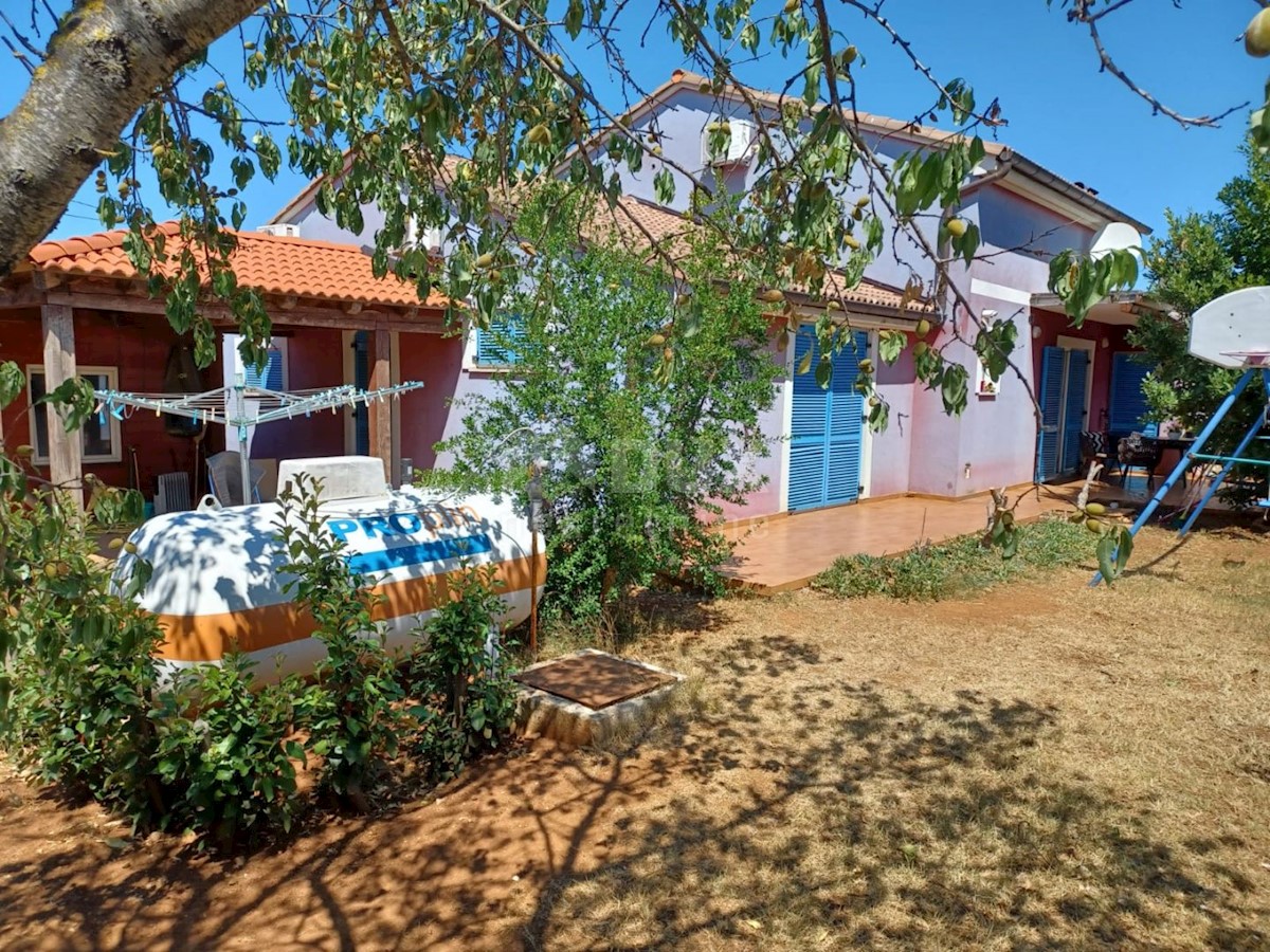 Veli vrh, Pula, 167m2