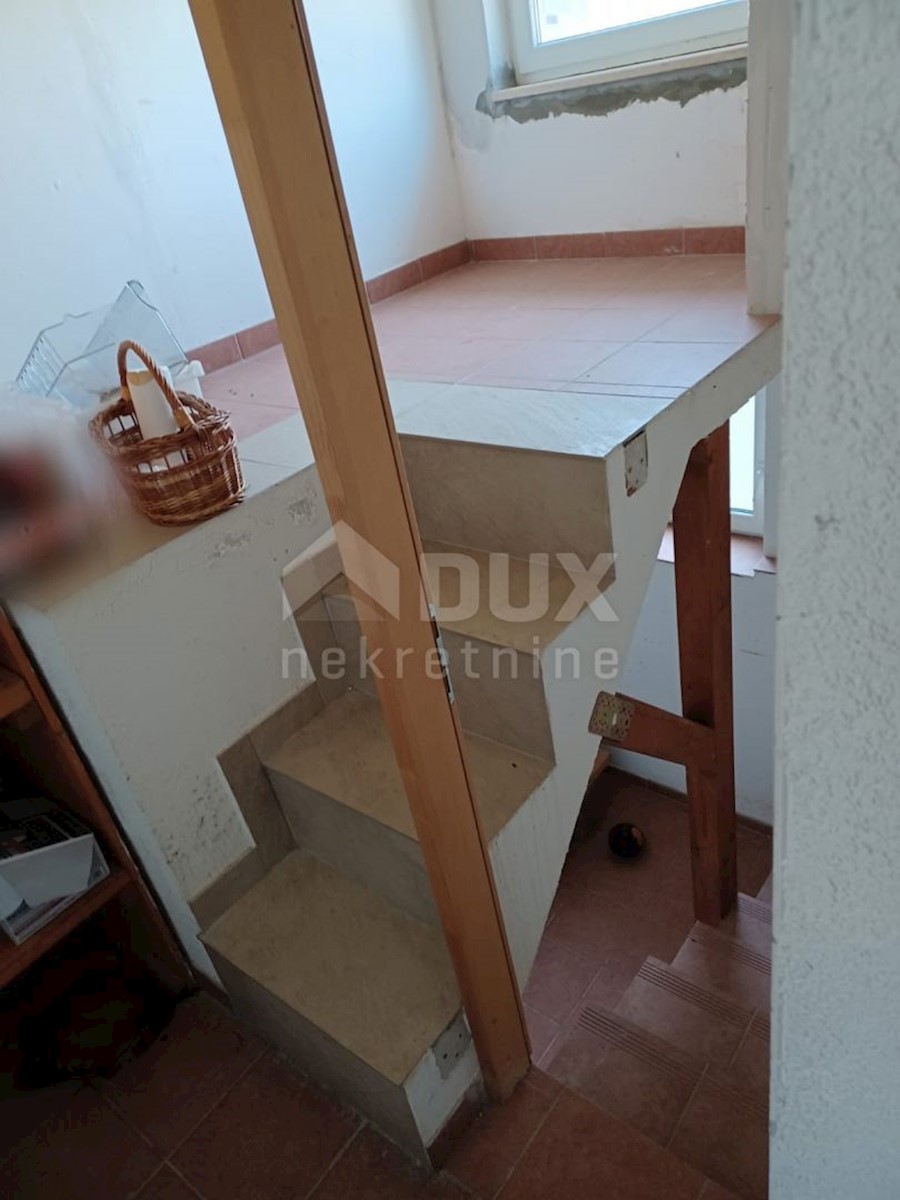 Veli vrh, Pula, 167m2