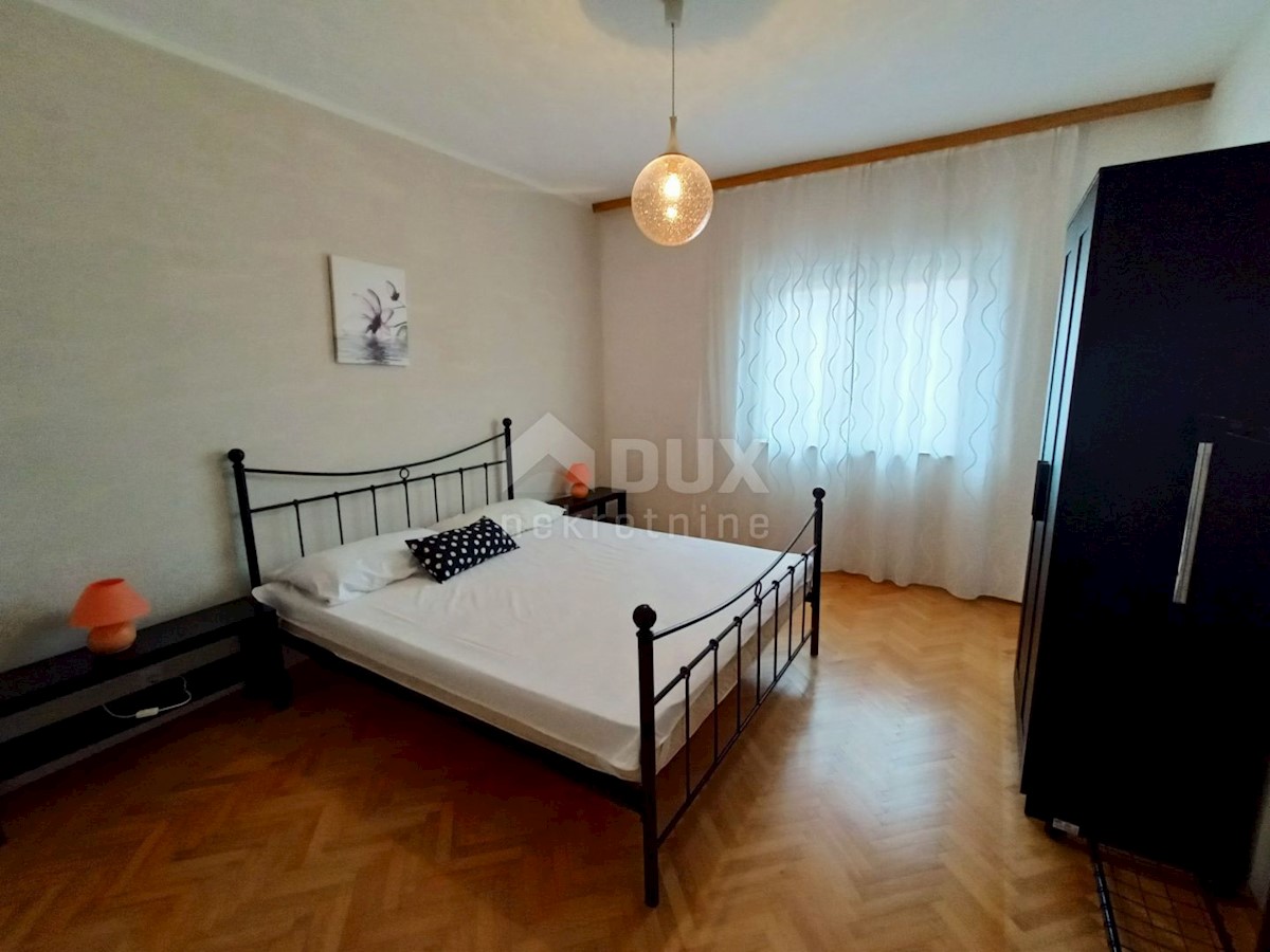 ZADAR, VIŠNJIK - Moderno urejen dvonadstropni objekt z 2 stanovanjema