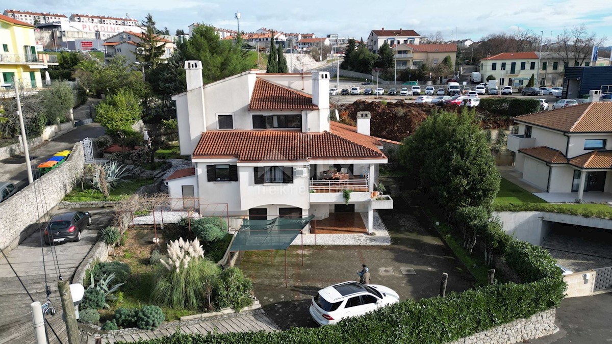 Srdoči, Rijeka, 305m2