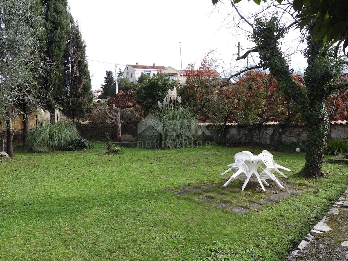 Srdoči, Rijeka, 305m2