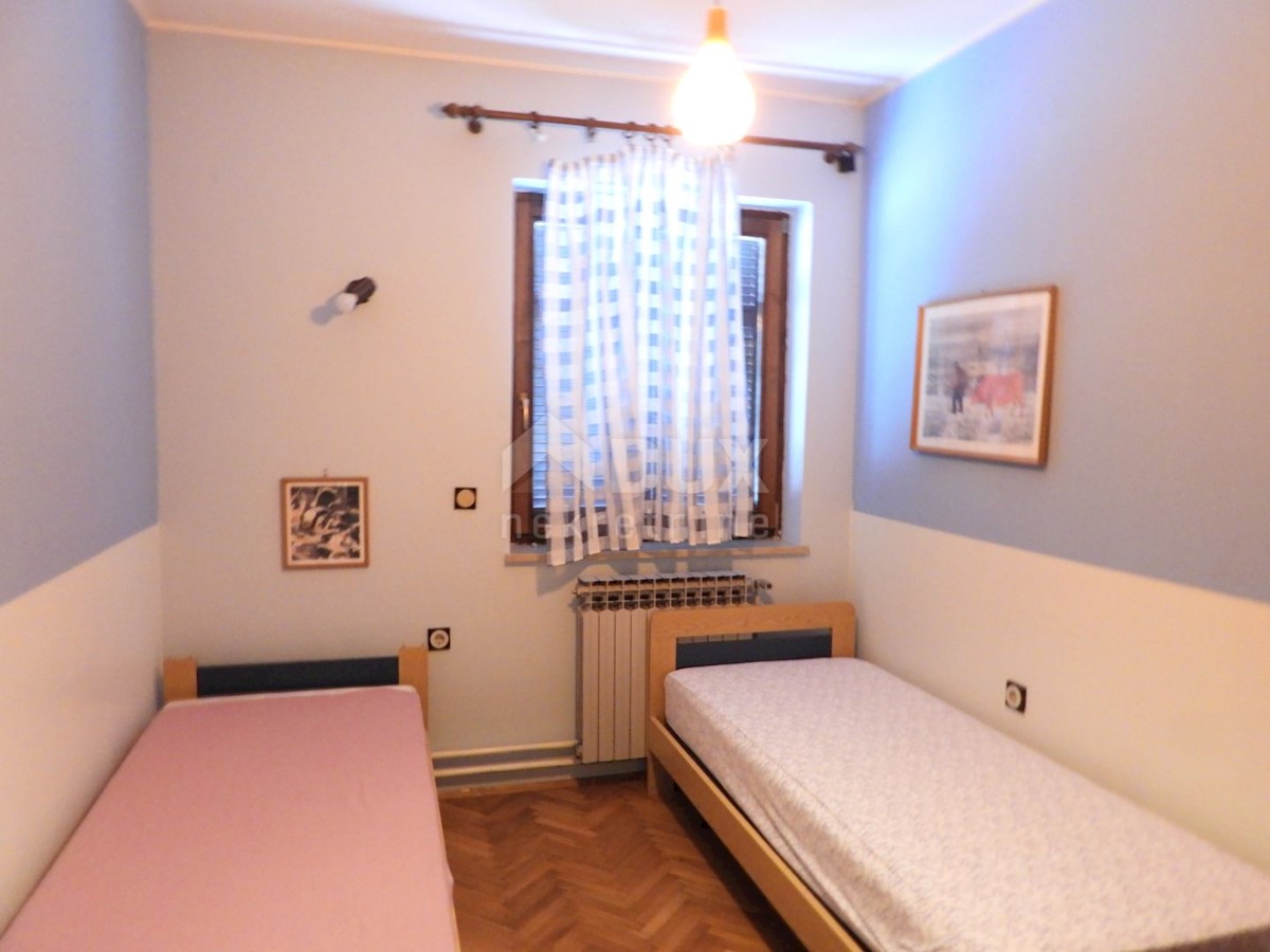 Srdoči, Rijeka, 305m2