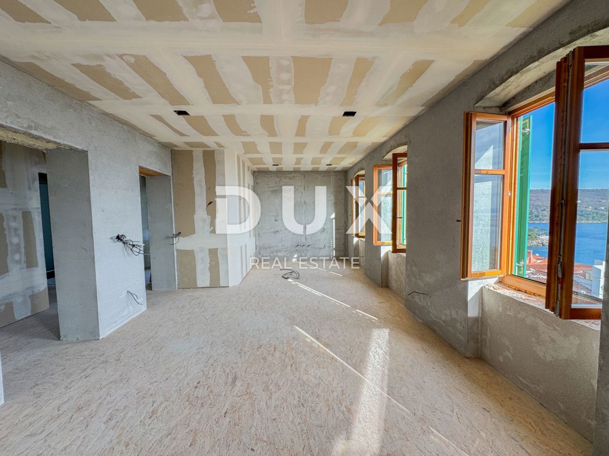 OPATIJA, VOLOSKO - stanovanje 81 m2 s prekrasnim pogledom na morje