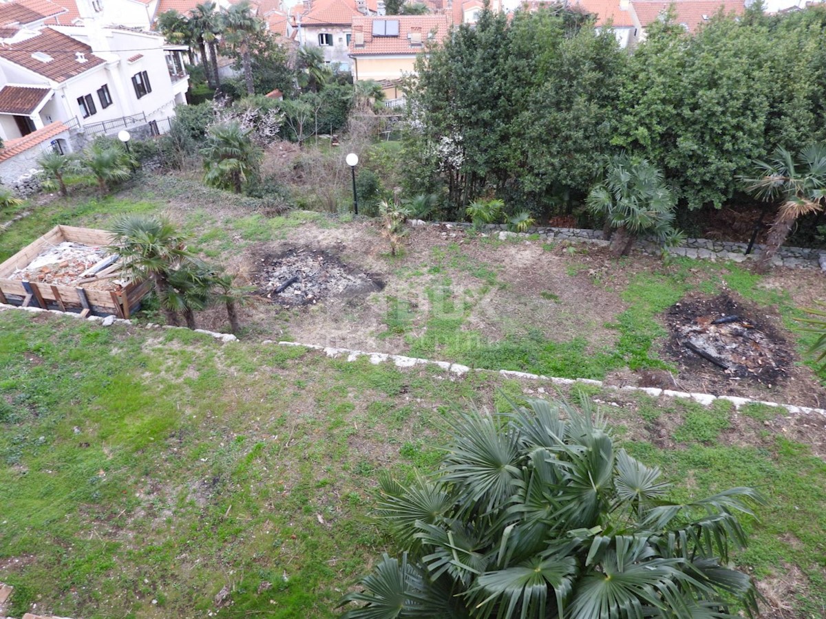 OPATIJA, VOLOSKO - stanovanje 81 m2 s prekrasnim pogledom na morje