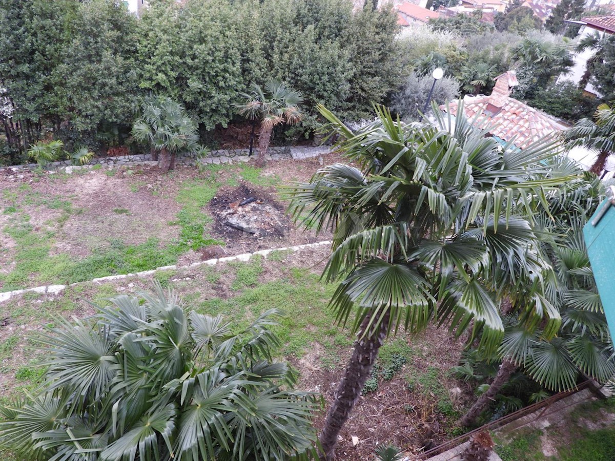 OPATIJA, VOLOSKO - stanovanje 81 m2 s prekrasnim pogledom na morje