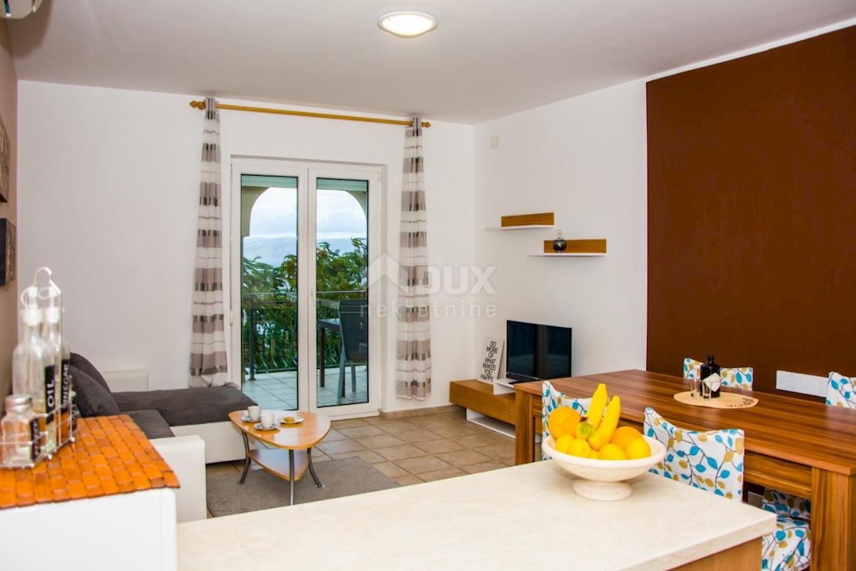 SENJ, SVETI JURAJ - Apartmajska hiša s pogledom na morje