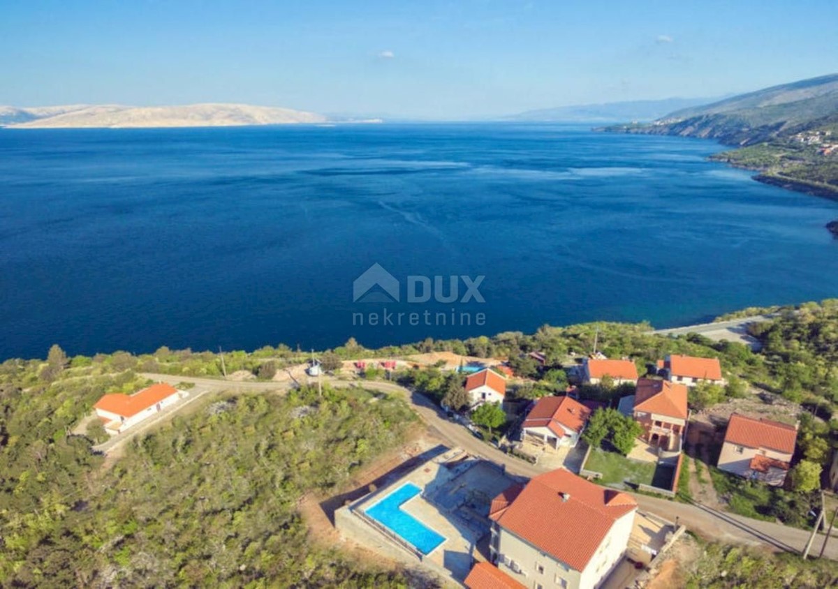 SENJ, SVETI JURAJ - Apartmajska hiša s pogledom na morje