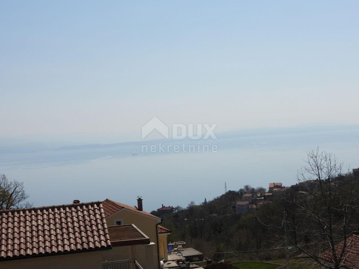 OPATIJA, BREGI - gradbeno zemljišče 1831m2 s panoramskim pogledom na morje za družinsko hišo / vilo / apartmaje / oddamo hišo z bazenom / počitniško hišo z bazenom