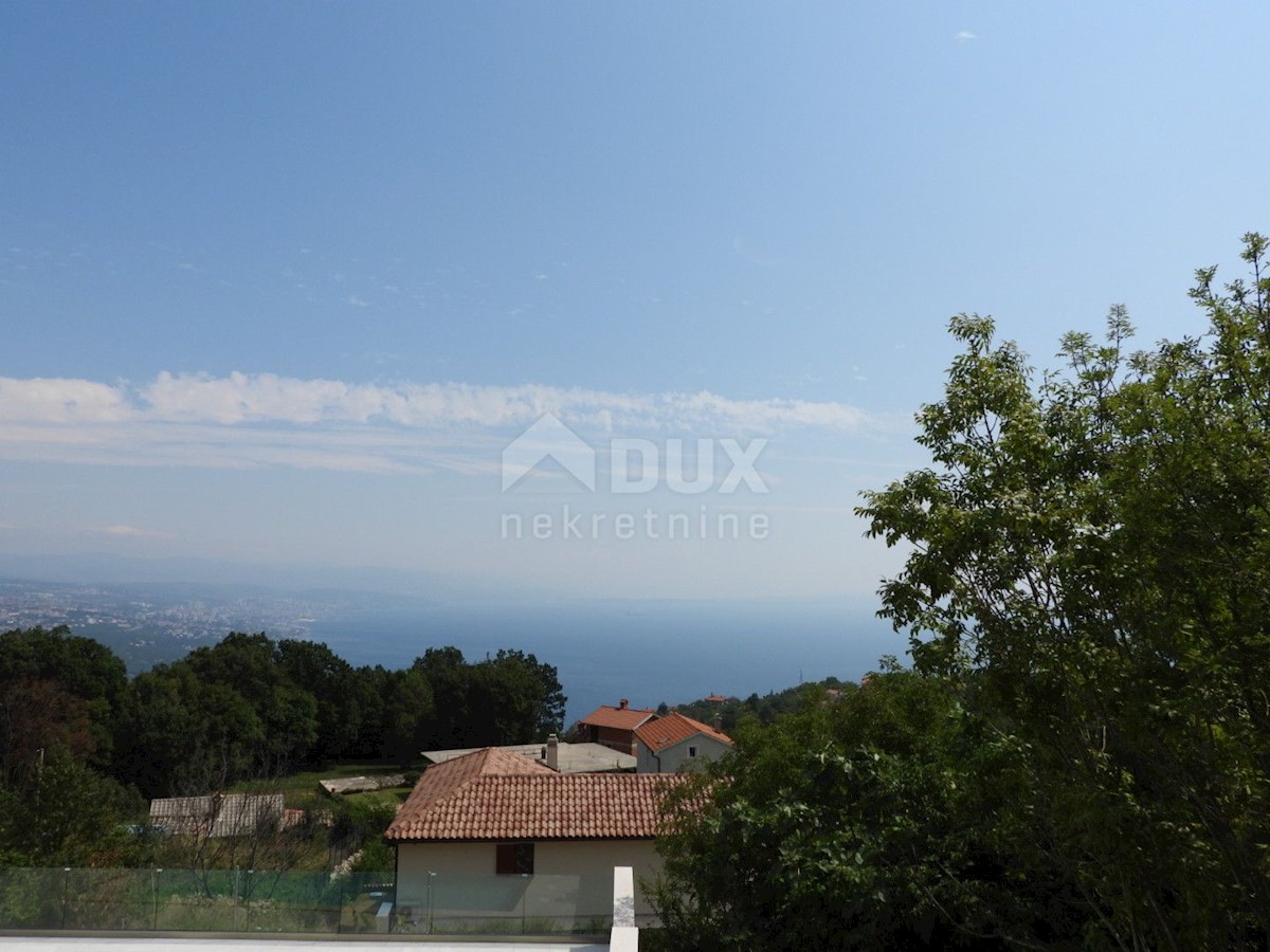 OPATIJA, BREGI - gradbeno zemljišče 1831m2 s panoramskim pogledom na morje za družinsko hišo / vilo / apartmaje / oddamo hišo z bazenom / počitniško hišo z bazenom